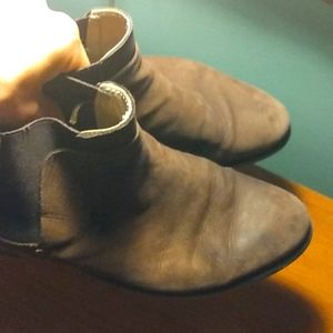 Mens brown and black chelsea boots